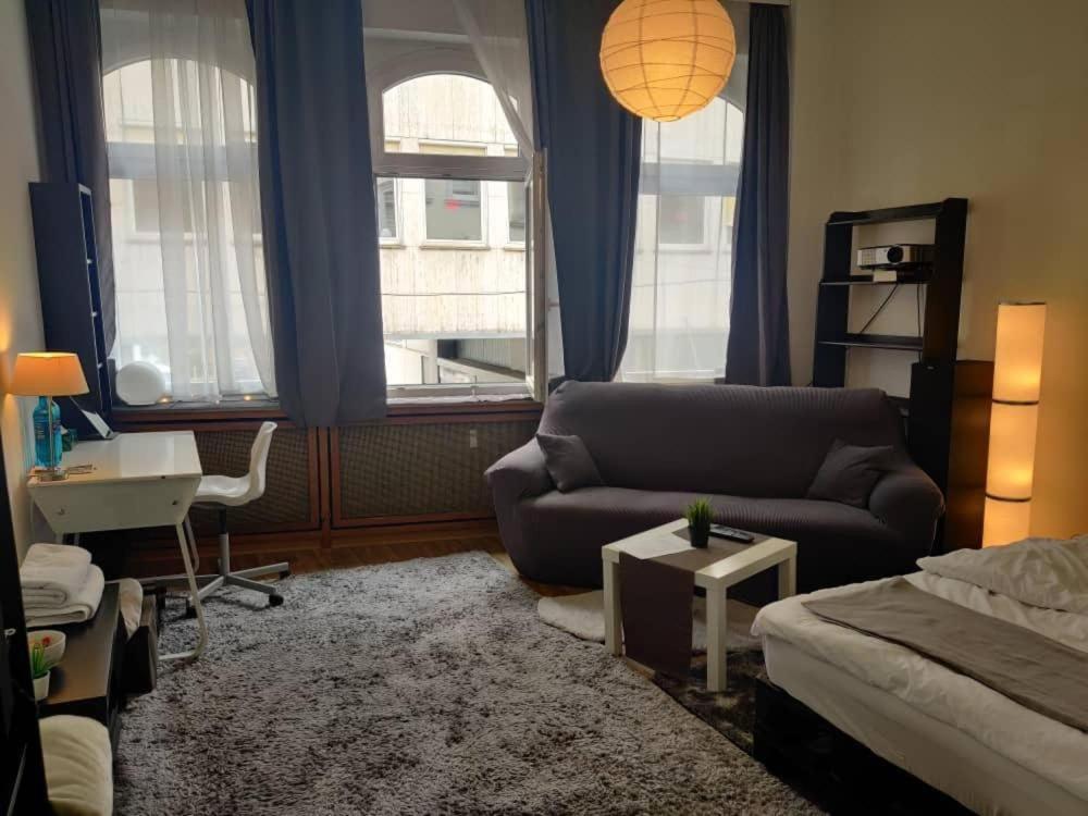 Ferienwohnung In Der Altstadt Fussgangerzone トリーア エクステリア 写真