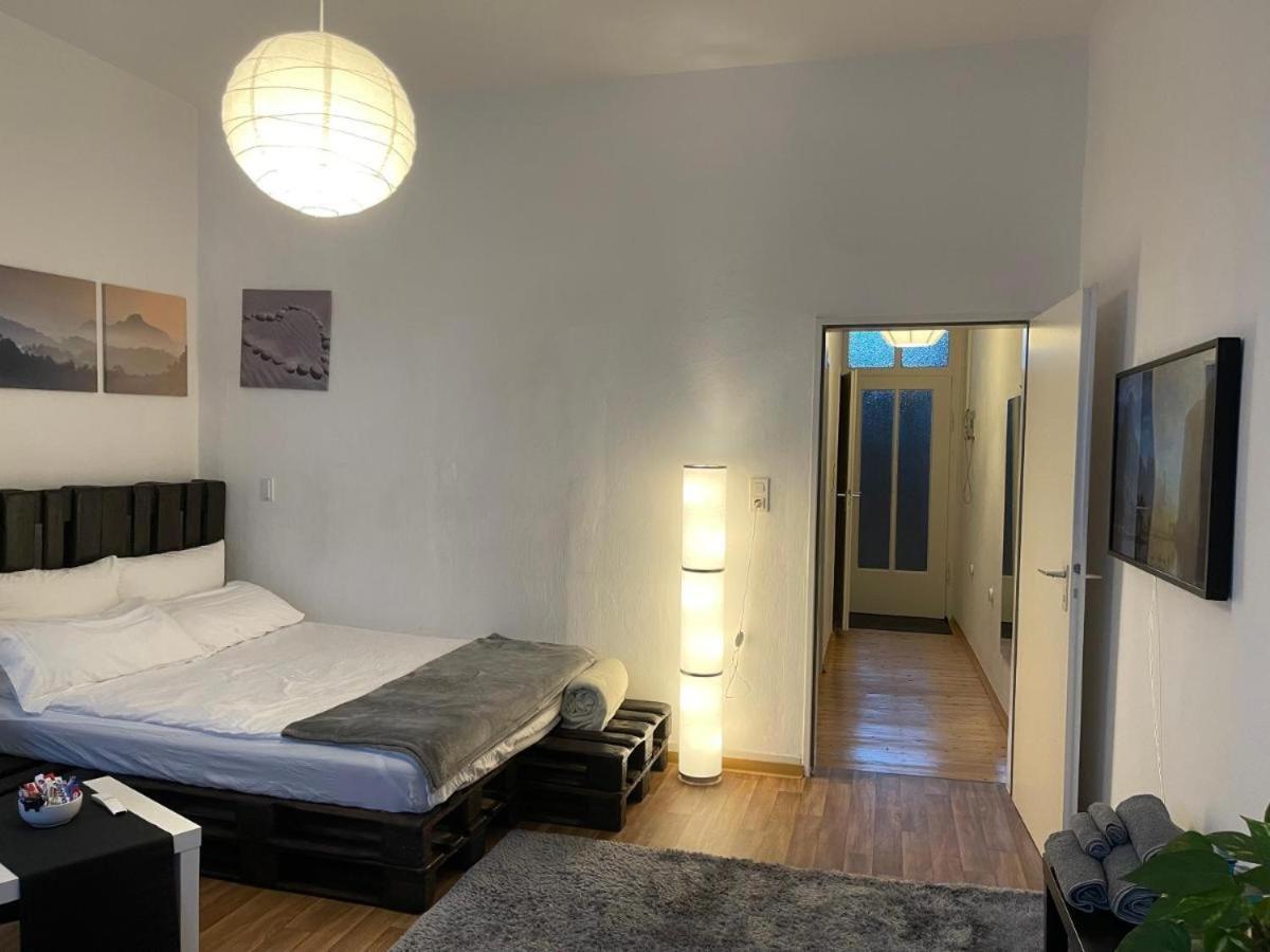 Ferienwohnung In Der Altstadt Fussgangerzone トリーア エクステリア 写真